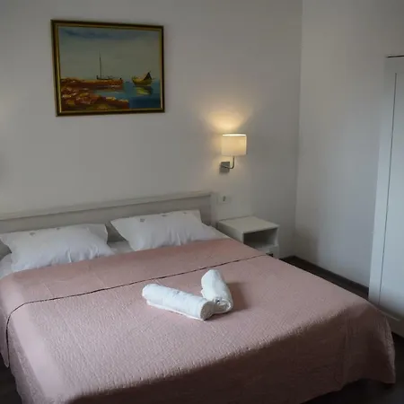 Апартаменты Apartman Dani-podstrana Подстрана