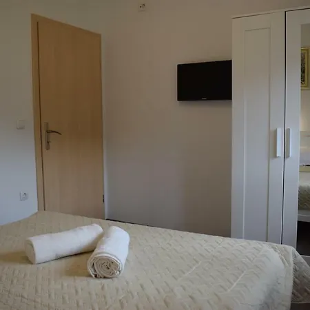 Apartman Dani-podstrana