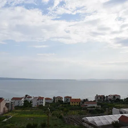 Apartman Dani-podstrana Podstrana