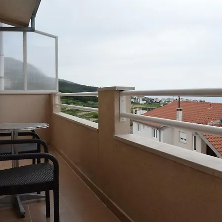 Апартаменты Apartman Dani-podstrana *