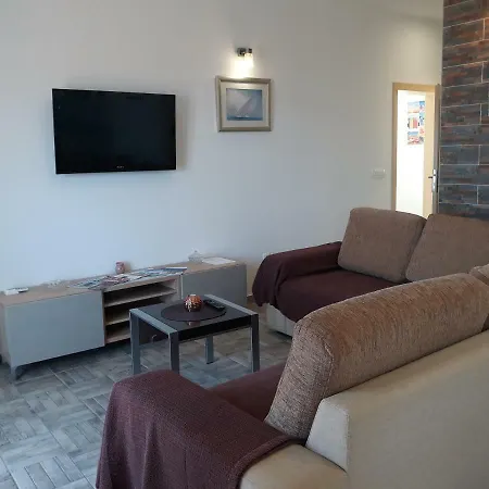 Apartman Dani-podstrana *